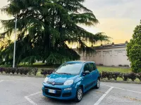 Usata Fiat Panda Lounge 69 CV (50 kW) 2014 Blu Utilitaria