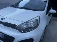 Usata Kia Rio EX 75 CV (55 kW) 2014 Berlina