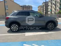 Usata VW T-Roc Life 116 CV (85 kW) 2024 Grigio SUV