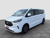 Begagnad Ford Tourneo Custom Titanium 150 HK (110 kW) 2025 Vit Van