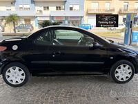 Usata Peugeot 206 CC 110 CV (80 kW) 2001 Nero Cabrio
