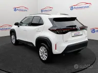 Usata Toyota Yaris Cross Trend 92 CV (67 kW) 2023 Bianco SUV