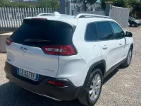 Usata Jeep Cherokee Limited 140 CV (102 kW) 2014 Bianco SUV
