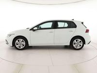 Usata VW Golf VIII Life 116 CV (85 kW) 2022 Pure white Berlina