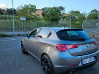 Usata Alfa Romeo Giulietta 170 CV (125 kW) 2011 Grigio Utilitaria