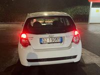 Usata Chevrolet Aveo 84 CV (61 kW) 2010 Bianco Berlina