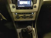 Usata VW Golf VII Trendline 105 CV (77 kW) 2014 Argento Berlina