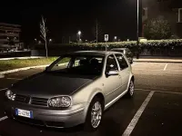Usata VW Golf IV Trendline 105 CV (77 kW) 2004 Berlina