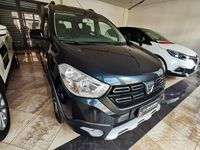 Usata Dacia Dokker Stepway 90 CV (66 kW) 2018 Grigio Monovolume