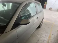 Usata Lancia Ypsilon 75 CV (55 kW) 2007 Grigio Utilitaria