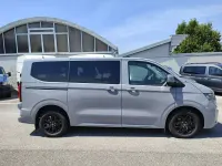 Nuova VW T7 170 CV (125 kW) 2026 Stone grey Furgone