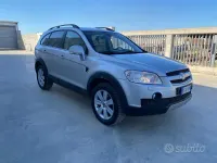 Usata Chevrolet Captiva 150 CV (110 kW) 2007 Grigio SUV