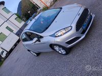 usata Ford Fiesta Titanium 1.5tdci Neopatentati -2014
