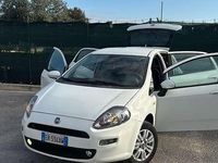 Usata Fiat Punto Evo Dynamic 69 CV (50 kW) 2013 Utilitaria
