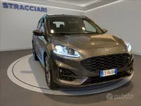 Occasion Ford Kuga ST-Line X 190 ch (139 kW) 2024 Gris SUV