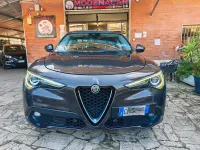 Usata Alfa Romeo Stelvio 150 CV (110 kW) 2017 Grigio SUV