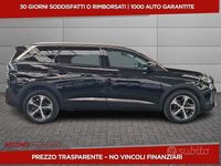 Usata Peugeot 5008 Allure 130 CV (95 kW) 2022 Nero SUV