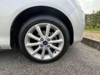 Usata Ford B-MAX Titanium 75 CV (55 kW) 2017 Monovolume