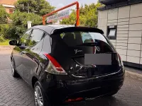 Usata Lancia Ypsilon Platinum 69 CV (50 kW) 2017 Nero Utilitaria