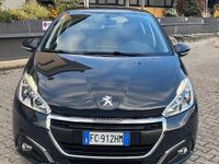 Usata Peugeot 208 Allure 74 CV (54 kW) 2016 Nero Utilitaria