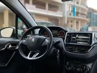 Usata Peugeot 208 Allure 68 CV (50 kW) 2014 Bianco Utilitaria