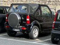 Usata Suzuki Jimny 85 CV (62 kW) 2007 Nero SUV