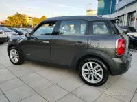 Usata Mini Cooper D Countryman 111 CV (81 kW) 2010 Grigio SUV