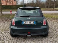 Usata Mini Cooper S 170 CV (125 kW) 2004 Verde Utilitaria