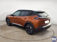 Usata Peugeot e-2008 GT 99 kW (135 CV) 2022 Marrone SUV