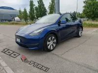 Usata Tesla Model Y 152 kW (208 CV) 2021 Blu/azzurro SUV