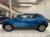 Begagnad Kia Stonic Urban 100 HK (73 kW) 2023 Blå SUV