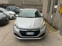 Usata Peugeot 208 Allure 82 CV (60 kW) 2016 Argento Utilitaria