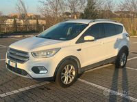 Usata Ford Kuga Titanium 120 CV (88 kW) 2017 Bianco SUV