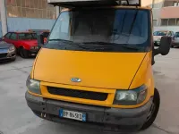 Usata Ford Transit 91 kW (125 CV) 2003 Giallo Berlina