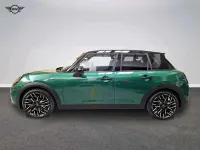 Usata Mini Cooper Favoured 150 kW (204 CV) 2025 Verde Utilitaria