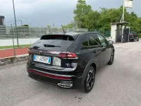 Usata VW Taigo R-line 116 CV (85 kW) 2025 Deep black perleffekt SUV