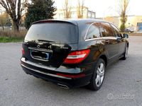 Usata Mercedes R350 265 CV (194 kW) 2011 Nero Station wagon