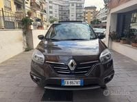 Usata Renault Koleos Luxe 175 CV (128 kW) 2015 Marrone SUV