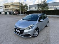 Usata Peugeot 208 Active 74 CV (54 kW) 2016 Argento Utilitaria