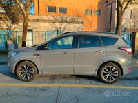 Usata Ford Kuga ST-Line 120 CV (88 kW) 2019 Grigio SUV