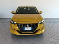 Usata Peugeot 208 Active 75 CV (55 kW) 2021 Giallo Utilitaria