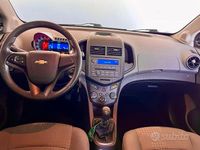 Usata Chevrolet Aveo LS 70 CV (51 kW) 2012 Grigio Berlina