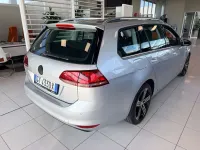 Usata VW Golf VII Highline 110 CV (80 kW) 2015 Argento reflex metallizzato Station wagon