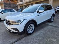 Usata VW Tiguan 150 CV (110 kW) 2022 Bianco SUV