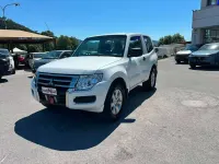 Usata Mitsubishi Pajero Invite 190 CV (139 kW) 2018 Bianco SUV