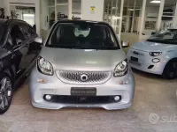 Usata Smart ForTwo Coupé Passion 71 CV (52 kW) 2019 Grigio Coupé
