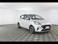 Usata Hyundai i10 67 CV (49 kW) 2024 Lumen grey Utilitaria