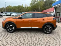 Usata Peugeot 2008 Allure 101 CV (74 kW) 2023 Arancione SUV