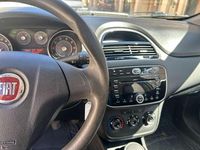 Usata Fiat Punto Street 69 CV (50 kW) 2016 Utilitaria