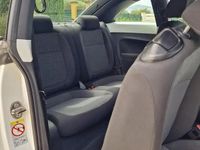 Usata VW Beetle Edition 140 CV (102 kW) 2014 Bianco Utilitaria
